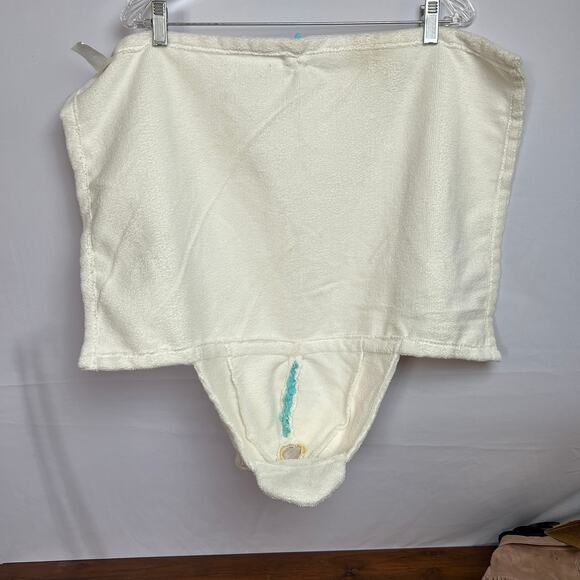 Small Dog Clothes Bundle Fringe Coat Unicorn Towel Floral Dress Sweater Holiday - Picture 6 of 16